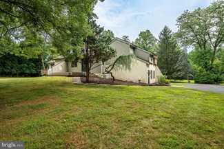 1014 Providence Rd, Newtown Square, PA 19073