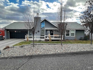 2782 18th St, Clarkston, WA 99403