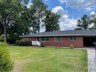 11601 Lanes Bridge Rd, Jesup, GA 31545
