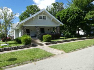 302 E Madison St, Kirklin, IN 46050