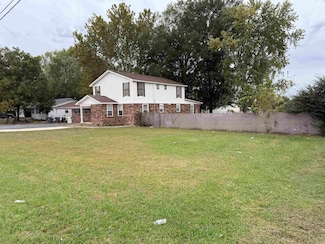 505 Country Club Rd, Searcy, AR 72143