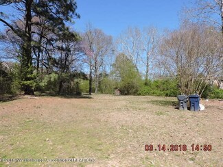 860 E Commerce St, Hernando, MS 38632