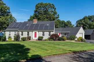1 Hawthorne Rd, Sturbridge, MA 01566