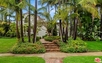 521 N Alta Dr, Beverly Hills, CA 90210