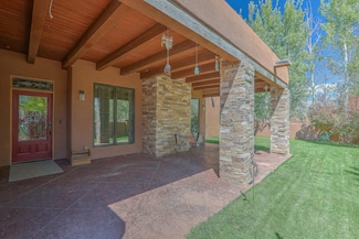 23 Senda Corvo Rd, Santa Fe, NM 87507