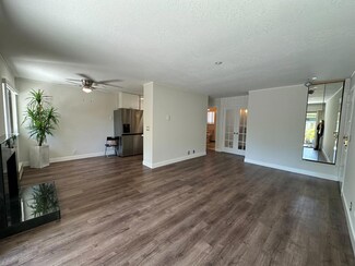 1070 Mercedes Ave Unit 8, Los Altos, CA 94022