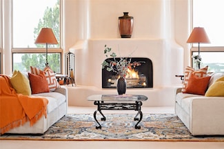 3173 Vista Sandia, Santa Fe, NM 87506