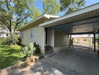4910 Rainbow Cir, Eight Mile, AL 36613