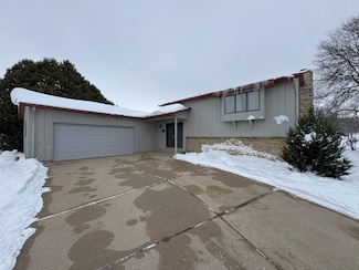 230 11th Ave, Monroe, WI 53566