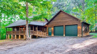 7602 Trowbridge Dr, Browns Summit, NC 27214