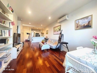 3260 106th St Unit 3E, East Elmhurst, NY 11369