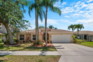 5349 Oakmont Village Cir, Lake Worth, FL 33463
