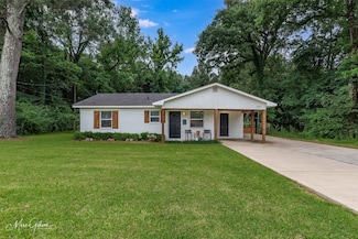 2147 Pine Hill Rd, Shreveport, LA 71107