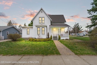 607 Ogemaw St, Grayling, MI 49738