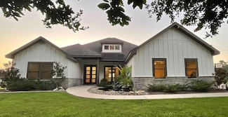 3900 Illinois St, Semmes, AL 36575