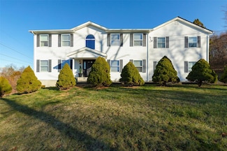 125 Cedar Hill Rd, Wappingers Falls, NY 12590