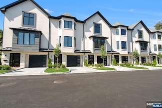111 1st St, Ho Ho Kus, NJ 07423