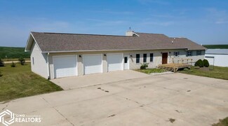 2405 X Ave, Defiance, IA 51527