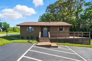 7826 Columbia Rd, Maineville, OH 45039