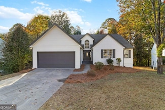 5390 Regency Lake Ct, Sugar Hill, GA 30518