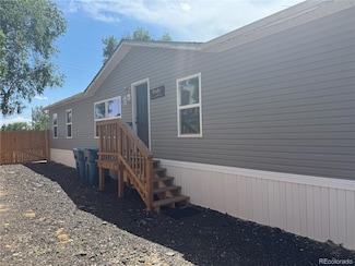 811 Plum Ave, Lochbuie, CO 80603