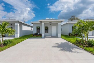 2823 Saranac Ave, West Palm Beach, FL 33409