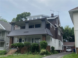 11909 Buckingham Ave Unit UP, Cleveland, OH 44120