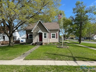 163 E Hull St, Edgerton, OH 43517