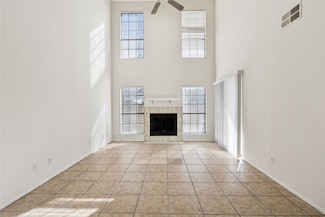 322 W Harwood Rd Unit C, Hurst, TX 76054