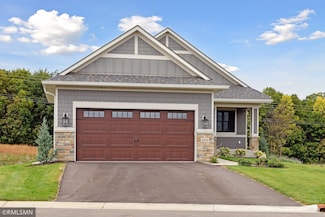 4104 Osprey Ct NE, Prior Lake, MN 55379