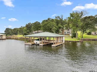 21028 Bay Shore Dr, Flint, TX 75762