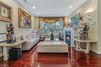 236 Windmill Ct Unit 236, Phillipsburg, NJ 08865