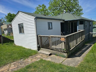 912 N Greenbrier Ave, Covington, VA 24426