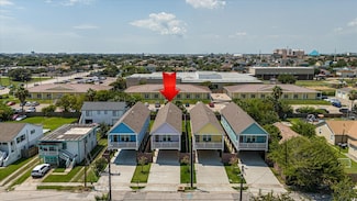 2309 67th St, Galveston, TX 77551