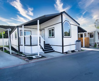 7142 Orangethorpe Ave Unit 8D, Buena Park, CA 90621