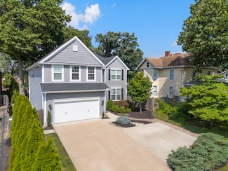 14 Orphanage Rd, Fort Mitchell, KY 41017