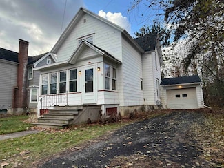 11 Goodrich St, Canton, NY 13617