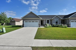 330 Vansickle Dr Unit 31, Charlotte, MI 48813