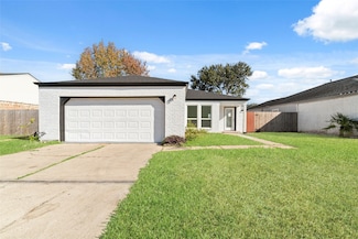 2707 Ashford Trail Dr, Houston, TX 77082