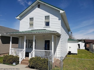 238 Henry Ave, Davis, WV 26260