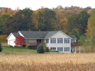 N8021 Valley View Rd, New Glarus, WI 53574
