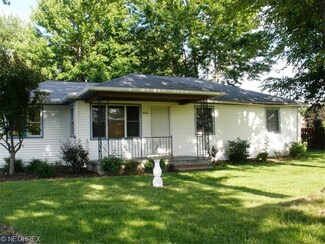 4225 Abbe Rd, Sheffield Village, OH 44054