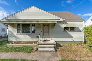 175 Ellington Rd, Dayton, OH 45431