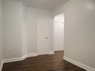 88-12 Elmhurst Ave Unit 1J, Elmhurst, NY 11373