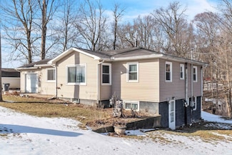 14961 Us Highway 20, Middlebury, IN 46540