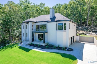 743 Bastion Ln SE, Huntsville, AL 35803