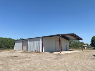 5080 16th Ave, Hanford, CA 93230
