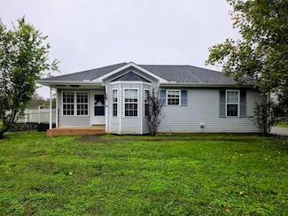 2423 Sphinx Ct, Clarksville, TN 37042