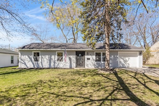 82 Paddock St, Montgomery, IL 60538