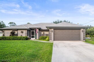 2006 Polar Ave, Alva, FL 33920
